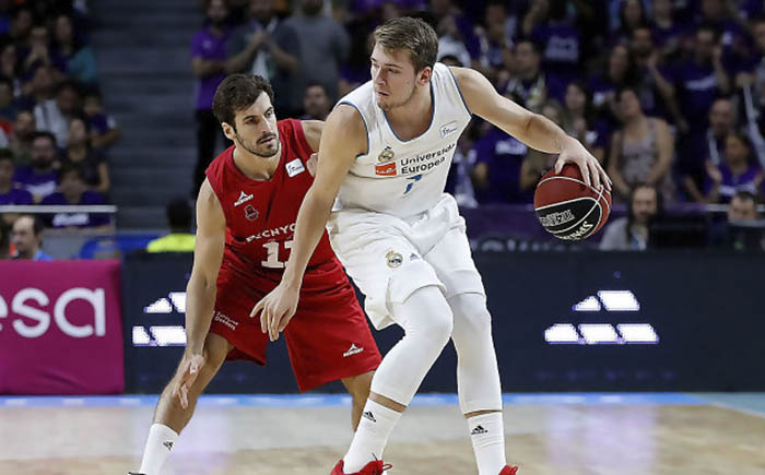 En este momento estás viendo Arabet regala entradas para ver el Basket Zaragoza – Real Madrid