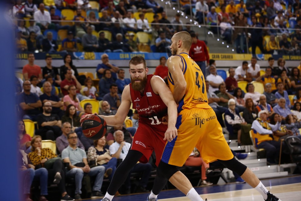 Lee más sobre el artículo Arabet regala entradas para ver el partido del Basket Zaragoza contra el Manresa